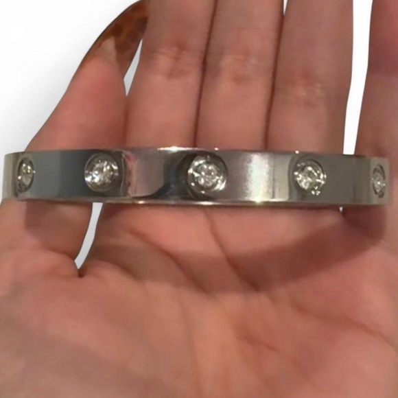 Sterling silver bracelet with studs - Picture 2 of 3